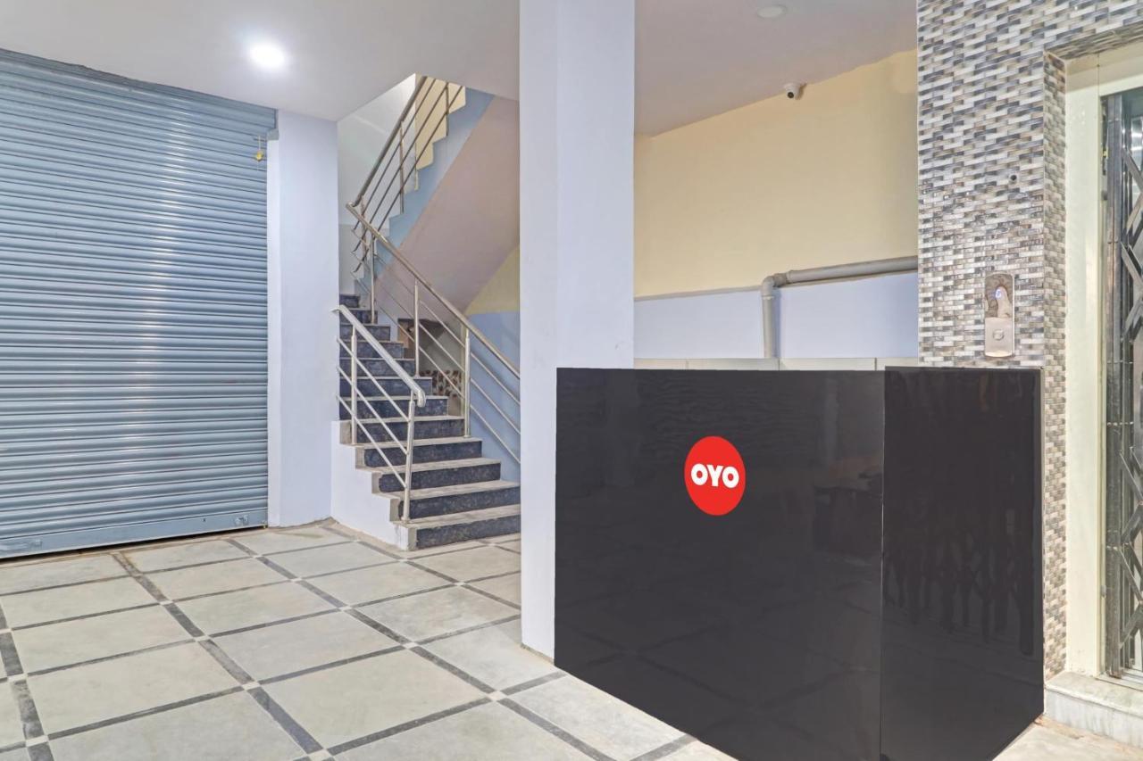 Super Hotel O Rbs Square Langer Houz Haidar Sahibguda Ngoại thất bức ảnh