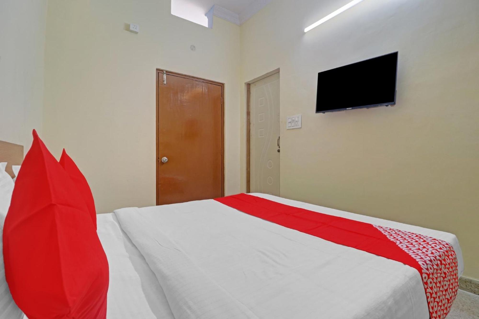 Super Hotel O Rbs Square Langer Houz Haidar Sahibguda Ngoại thất bức ảnh