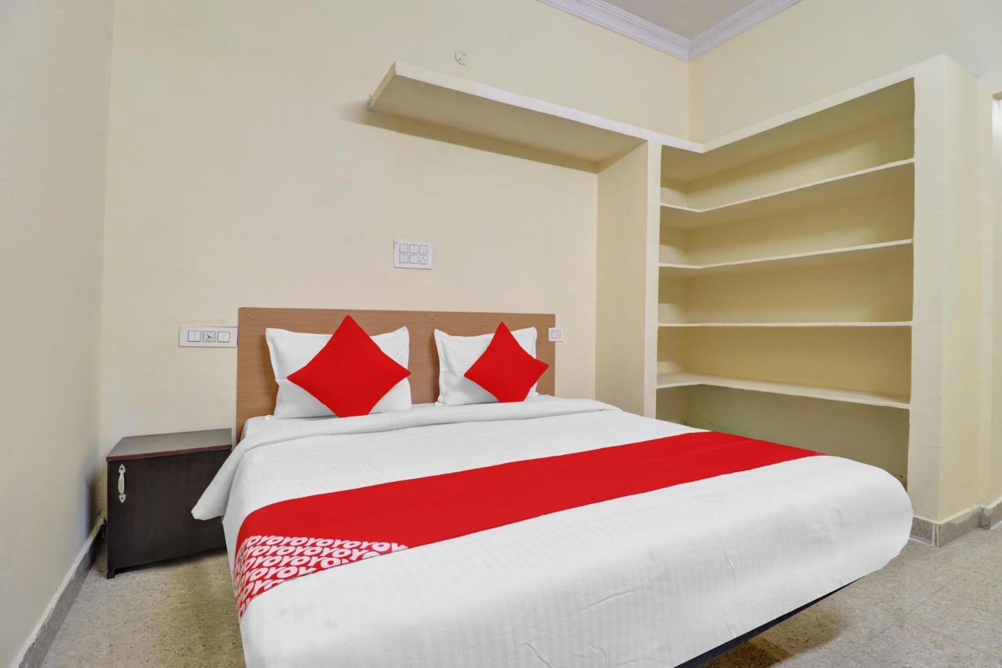 Super Hotel O Rbs Square Langer Houz Haidar Sahibguda Ngoại thất bức ảnh